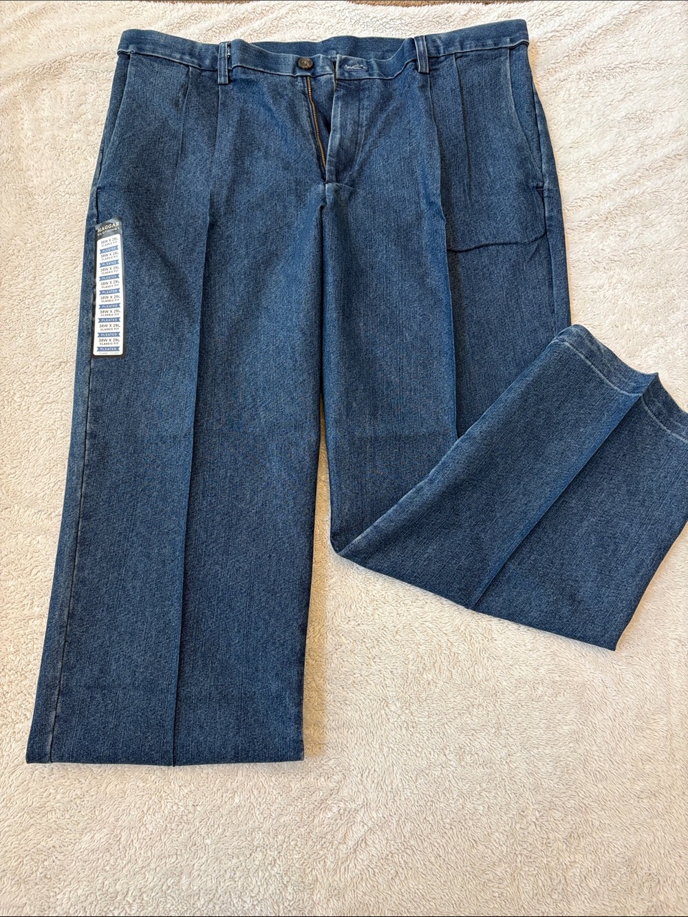 Haggar Men's Straight Jeans in Dark Blue Wash